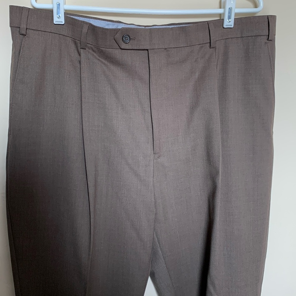 Dress Brown pants by Hart Schaffner and Marx in waist 36 length 34